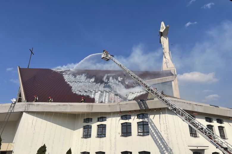Pożar dachu kościoła św. Maksymiliana